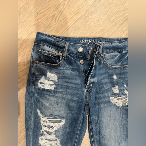 AE Ripped Jeans - Picture 3 of 4